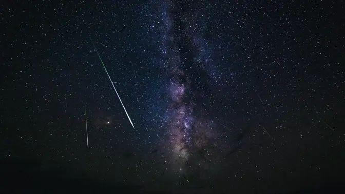 Geminidy 2025: Tři znamení zvěrokruhu čeká štěstí, láska a překvapení