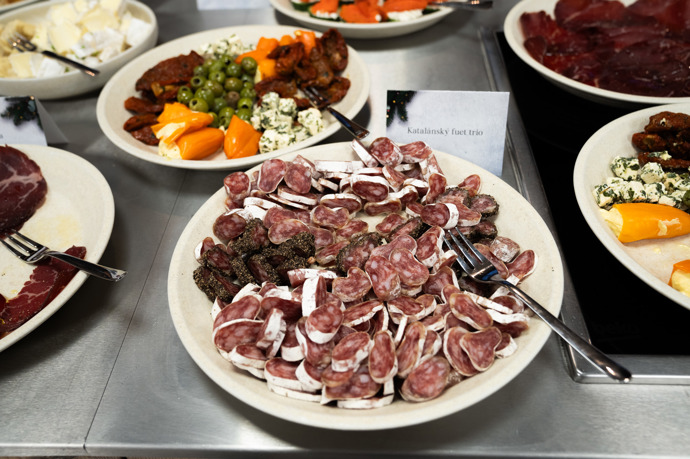 Tesco Finest: Luxusní chutě pro sváteční stůl i pod stromeček