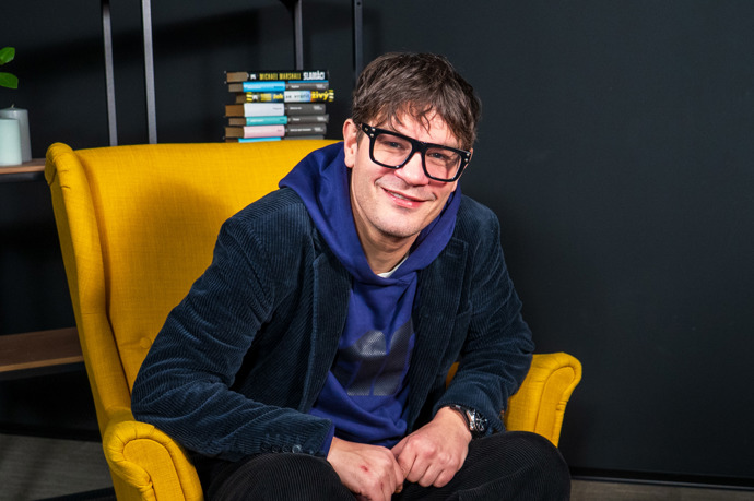 David Kraus v pořadu eXtra Host.