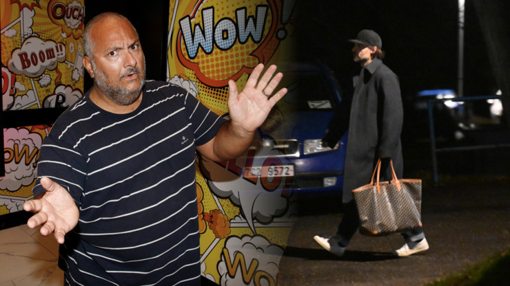 Leoš Mareš je svému kamarádovi nablízku.