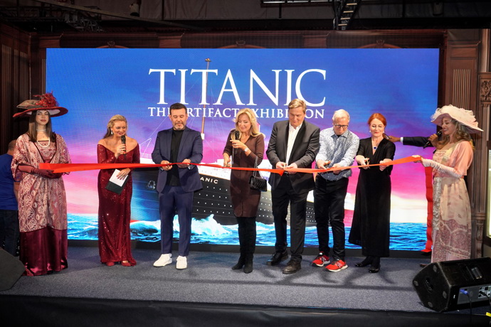 Až do května příštího roku je v Praze k vidění světová výstava Titanic. 