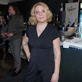 Petra Hapková ve společnosti. 