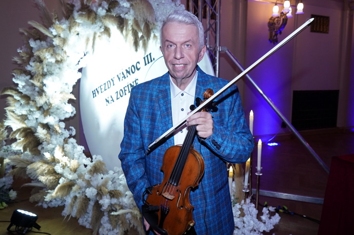 Vystupoval už téměř po celém světě.