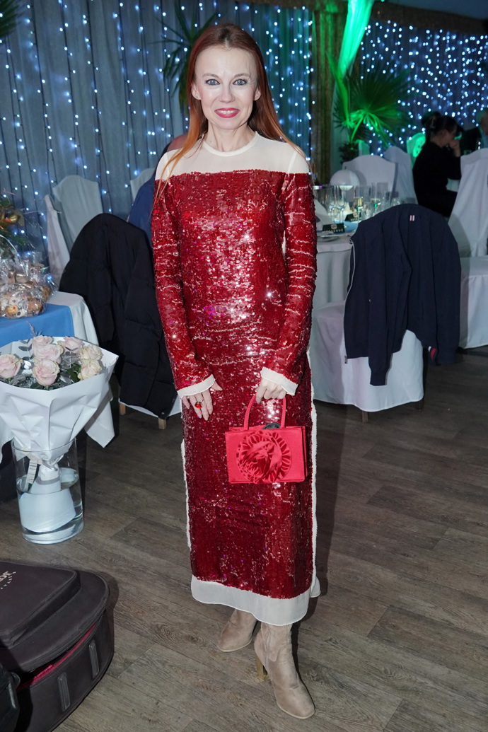 Dorazila i Barbora Fišerová. 