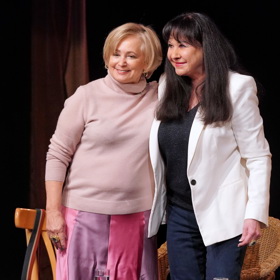 Jana Nagyová s Dagmar Patrasovou u Aleše Cibulky.