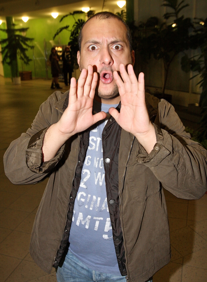 Fotografovi zde zřejmě něco velmi nahlas vzkazoval. Co to bylo, to už se asi nedozvíme. 