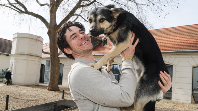 Gentleman Marek Adamczyk: Ženy u něj vždy najdou zastání