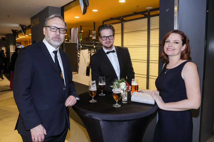 Takhle to lovcům slušelo na letošním předávání cen Český slavík.