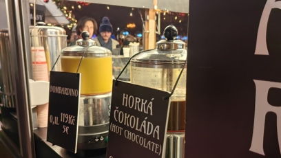 FOTO: Stánky na Vánočních trzích.