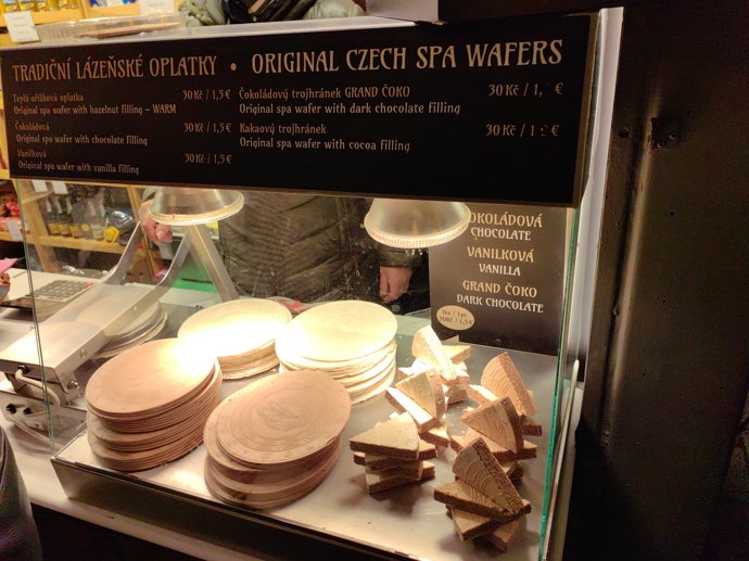 Stánky na vánočních trzích.