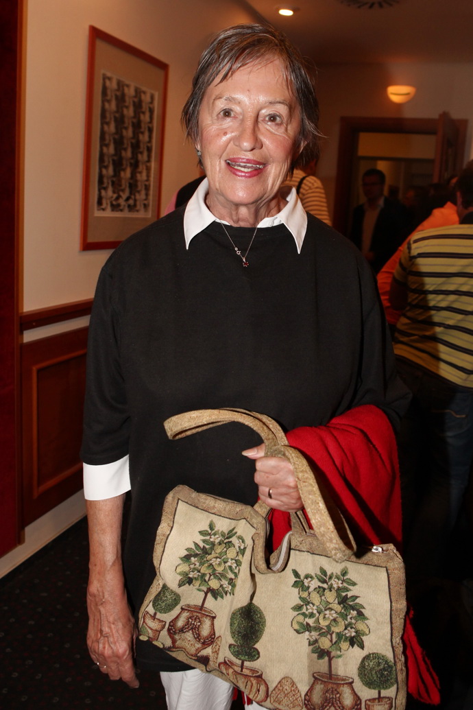 Herečka vynikala ve vedlejších rolích.