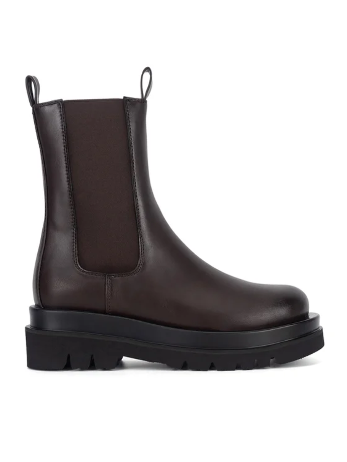 Kotníčkové boty chelsea s elastickým prvkem, Lasocki, 1299 Kč