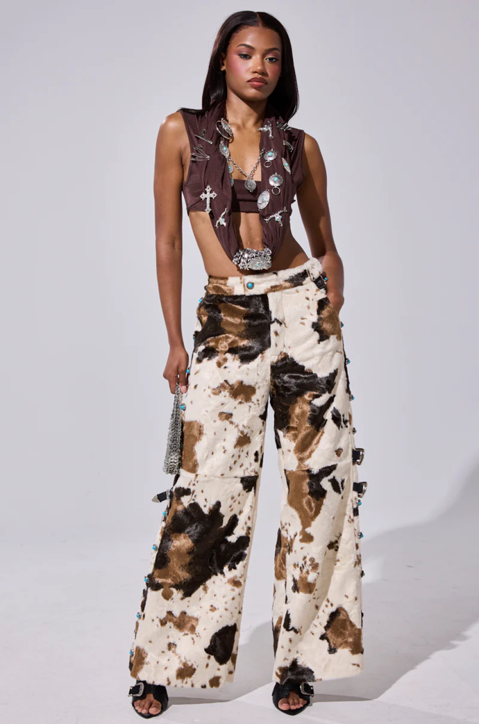 Překombinovanost zvířecím vzorům nesluší.