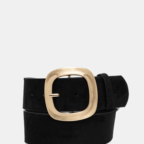 Model můžete doplnit stejně jako Ilona Csáková páskem. Tento kousek pořídíte u značky Medicine za 389 Kč.