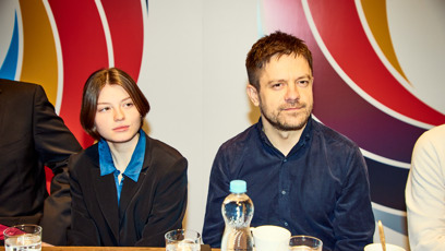 FOTO: Sophia Šporclová a Jiří Mádl na představení jarního schématu ČT.