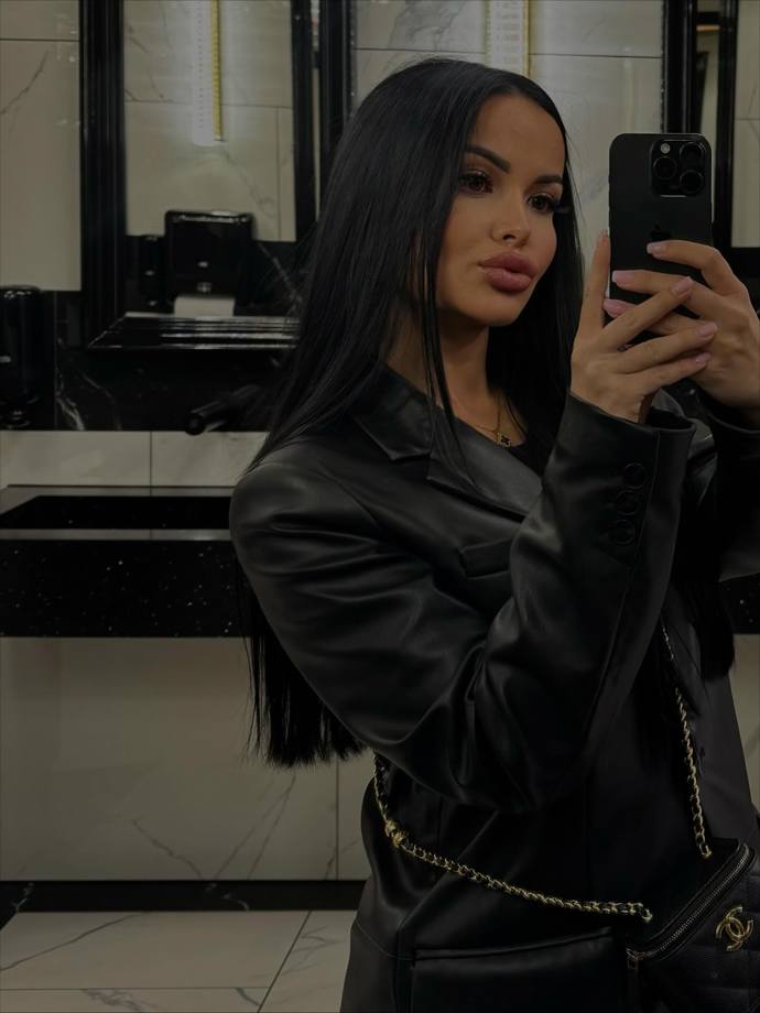 Kerol Nguyen porodila holčičku jménem Celine.