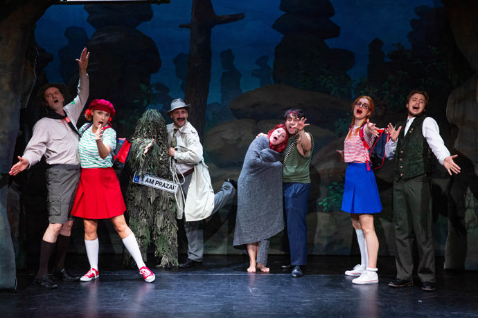 Močál story uvádí divadlo na své malé scéně. 