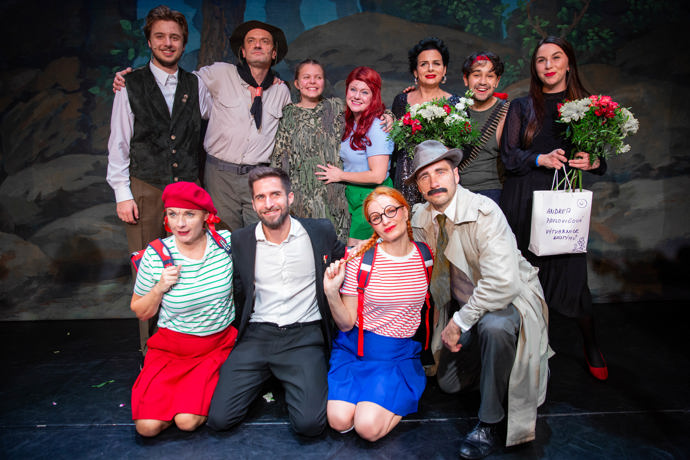 Do pražského Hudebního divadla Karlín můžete zajít například na veršovanou komedii Ivana Mládka, Močál story.