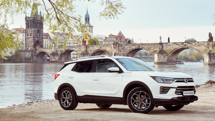 KGM, SUV specialista z Koreje, přivádí HYBRIDNÍ TORRES a dělá KORANDO ještě dostupnějším