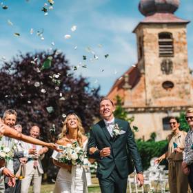 Lukáš Provod se oženil s krásnou Petrou před dvěma roky. 