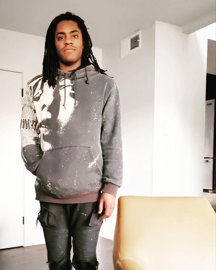 Jubilant na svém Instagramu sdílel foto svého syna, který byl zatčen.