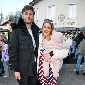  Kateřina Klausová září po boku svého partnera Daniela Rohana. 