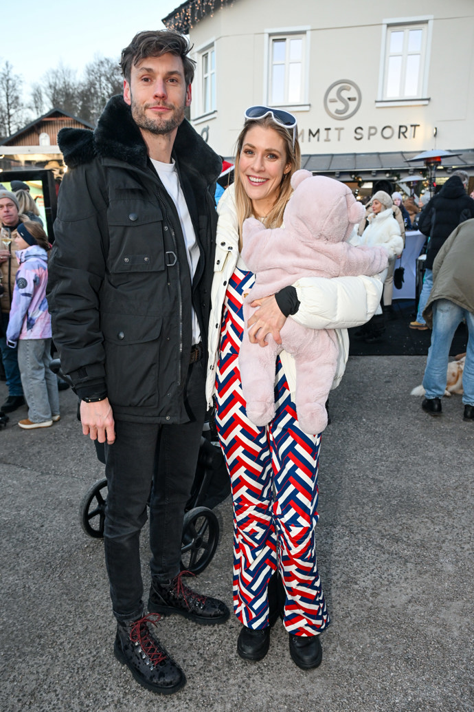  Kateřina Klausová září po boku svého partnera Daniela Rohana. 