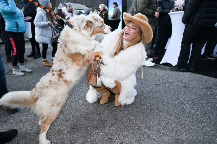 Andrea Verešová s pejskem. 