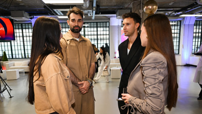 FOTO: Veronika Beskydiarová a Adam Vacula se bavili s Petrem Havránekm a Gabrielou Gašpárovou.