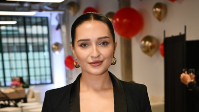 FOTO: Mary z Bacheloru se věnuje líčení.