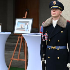 Poslední rozloučení s výtvarníkem Theodorem Pištěkem.