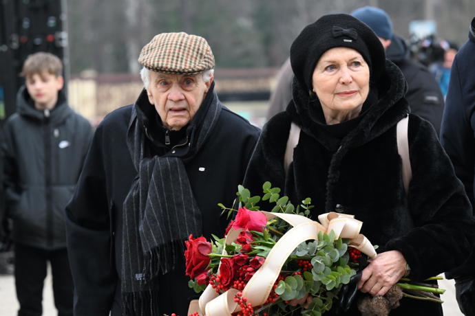 Dorazila i herečka Eliška Balzerová s manželem.