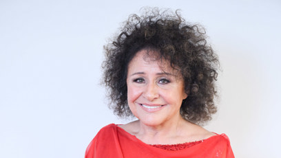 FOTO: Jitka Zelenková v červené róbě.