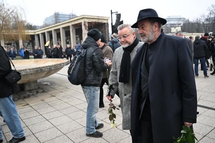 Michel Fleischmann a Miloš Pokorný na pohřbu Patrika Hezuckého.