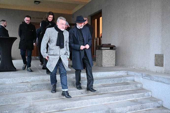 Z pohřbu Patrika Hezuckého odcházeli smuteční hosté zdrcení.