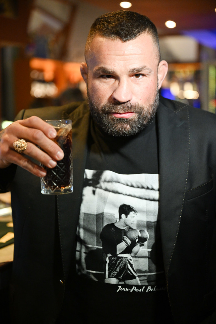 Bylo, ale vidět, že není ve své kůži.