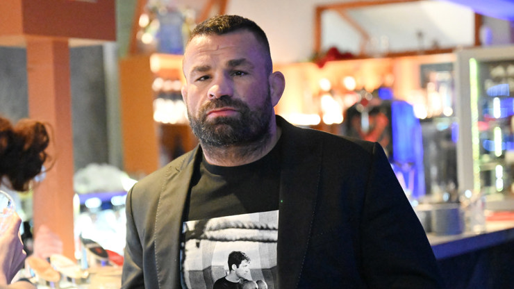 Karlos Vémola vypadal nervózně. 