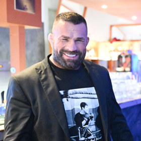 Karlos Vémola vše ukrýval za úsměvem. 