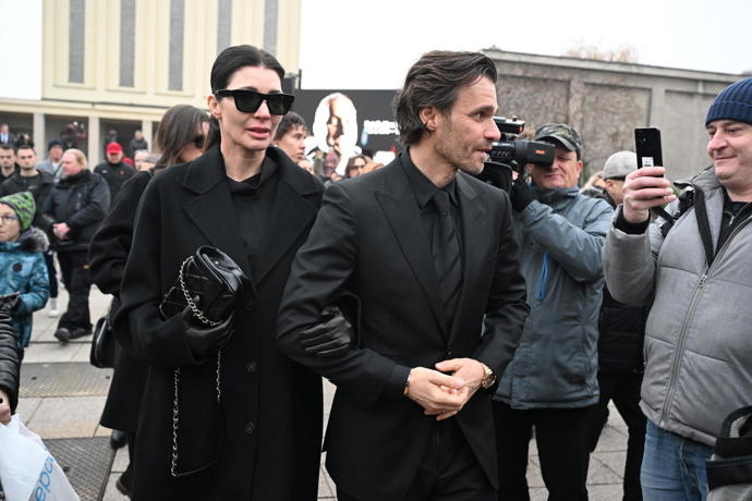 Leoš Mareš po boku své ženy Moniky.