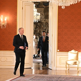 Prezident Petr Pavel jmenoval Andreje Babiše premiérem.