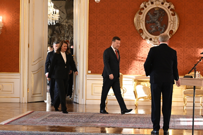 Prezident Petr Pavel jmenoval Andreje Babiše premiérem.