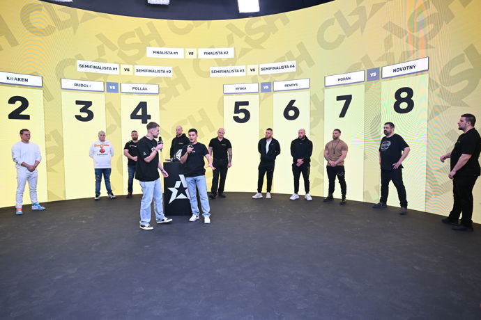 Losování pyramidy na Clash 14.