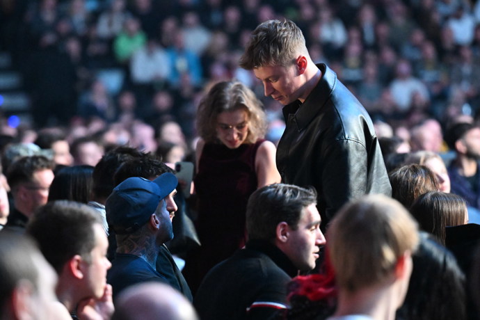 Adam Mišík a za ním Katarína Vavrovičová.