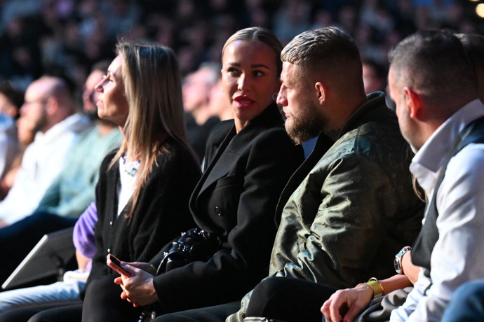 Nela Slováková a Radek Roušal v hledišti.