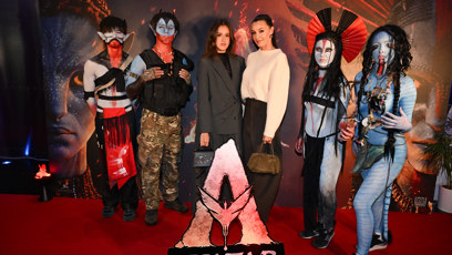 FOTO: Iva Kubelková s dcerou na premiéře filmu Avatar.