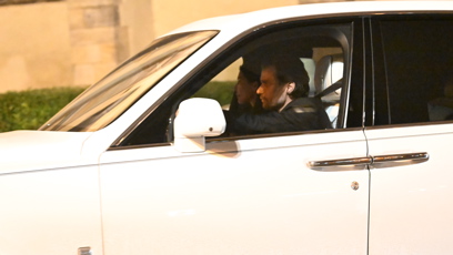 FOTO: Leoš Mareš a Monika Marešová při odjezdu.