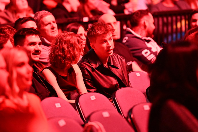 Povídali si téměř celý galavečer.