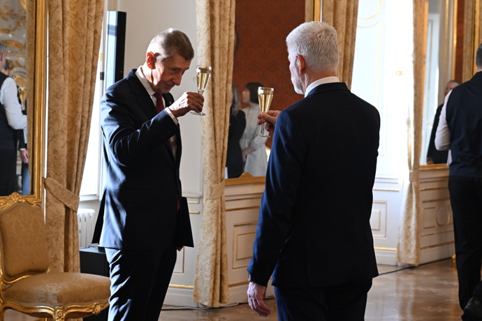 Prezident Petr Pavel jmenoval Andreje Babiše premiérem.