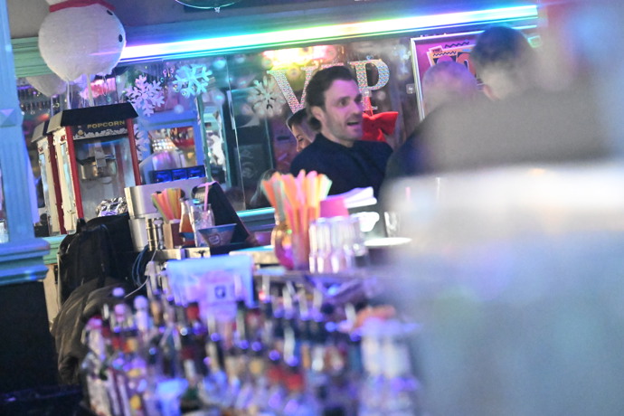 Leoš Mareš se vrátil sám. 