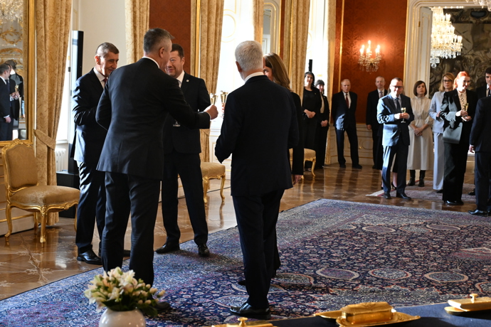 Prezident Petr Pavel jmenoval Andreje Babiše premiérem.